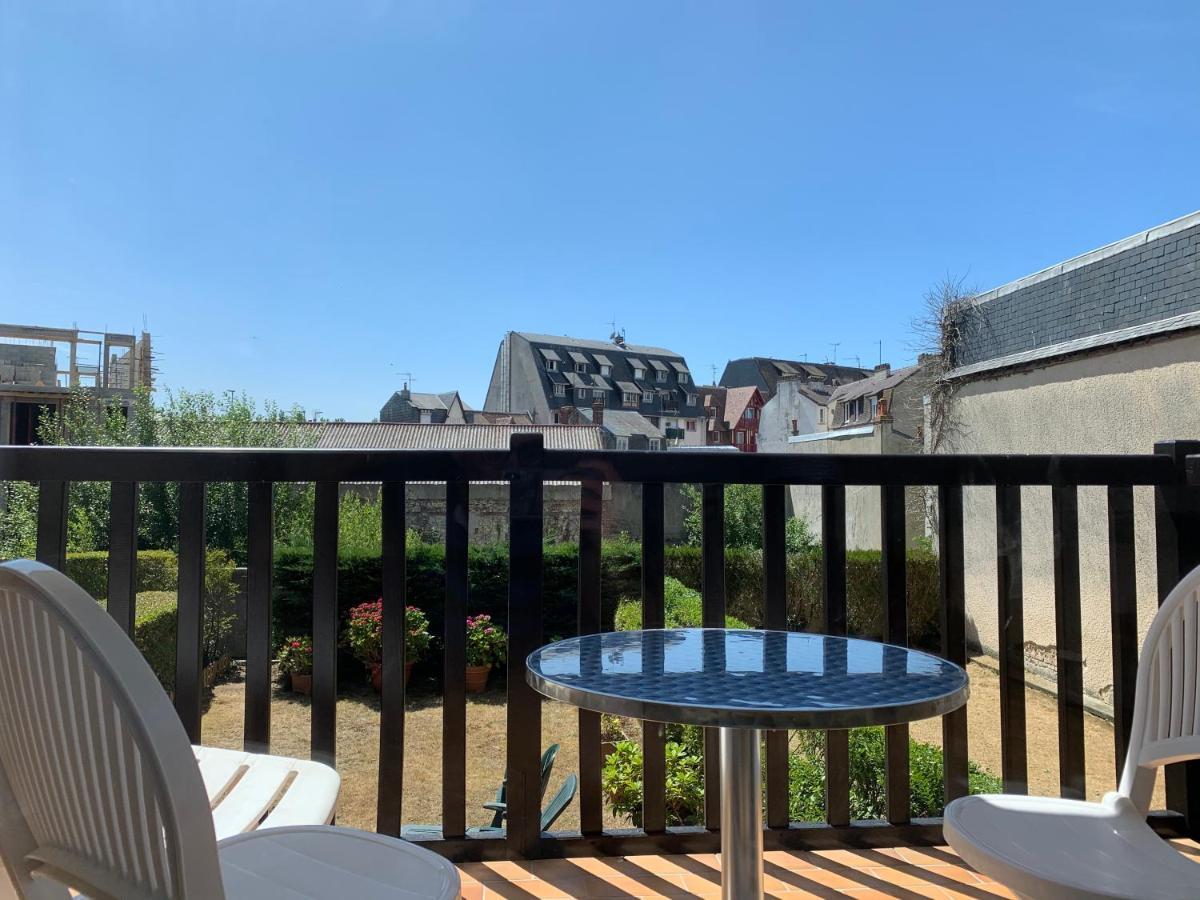 Cosy T2 Terrasse Sud - Centre Deauville Et Hippodrome ภายนอก รูปภาพ