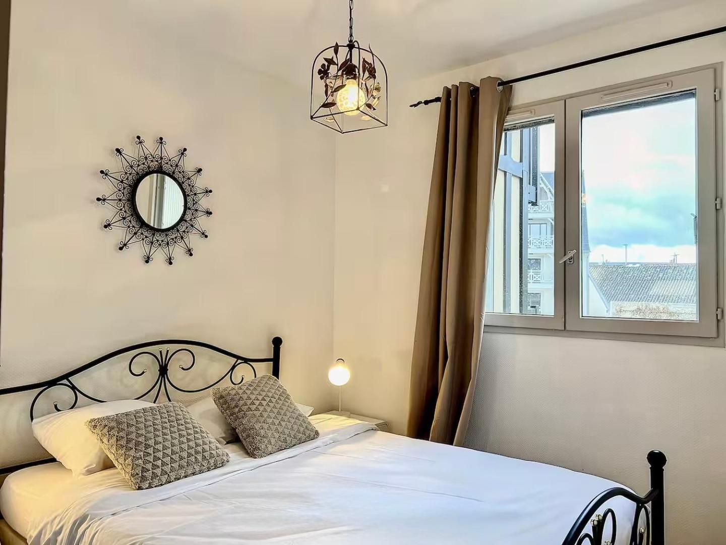 Cosy T2 Terrasse Sud - Centre Deauville Et Hippodrome ภายนอก รูปภาพ